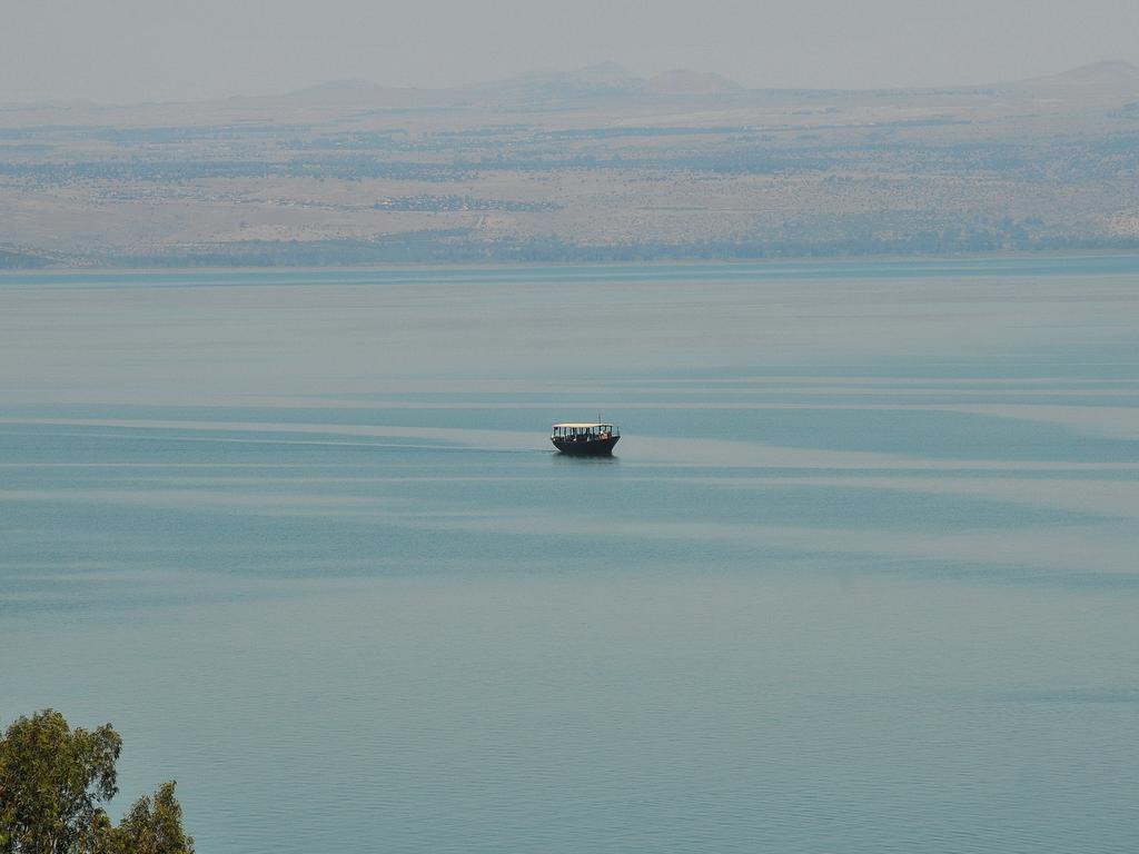 Beautiful Sea Of Galilee Lakeside Apartment Tiberíades Quarto foto